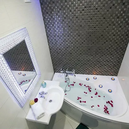 Victory Scuare Apartmens Daire Minsk
