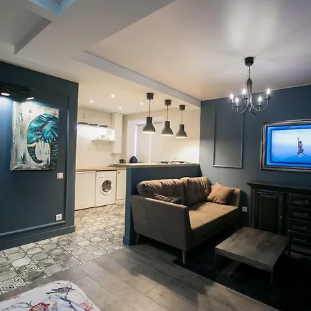 Victory Scuare Apartmens Daire Minsk